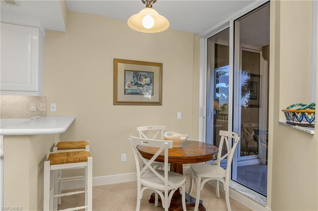 7225 Pelican Bay Blvd, Unit 204, Naples, FL 34108 Photo