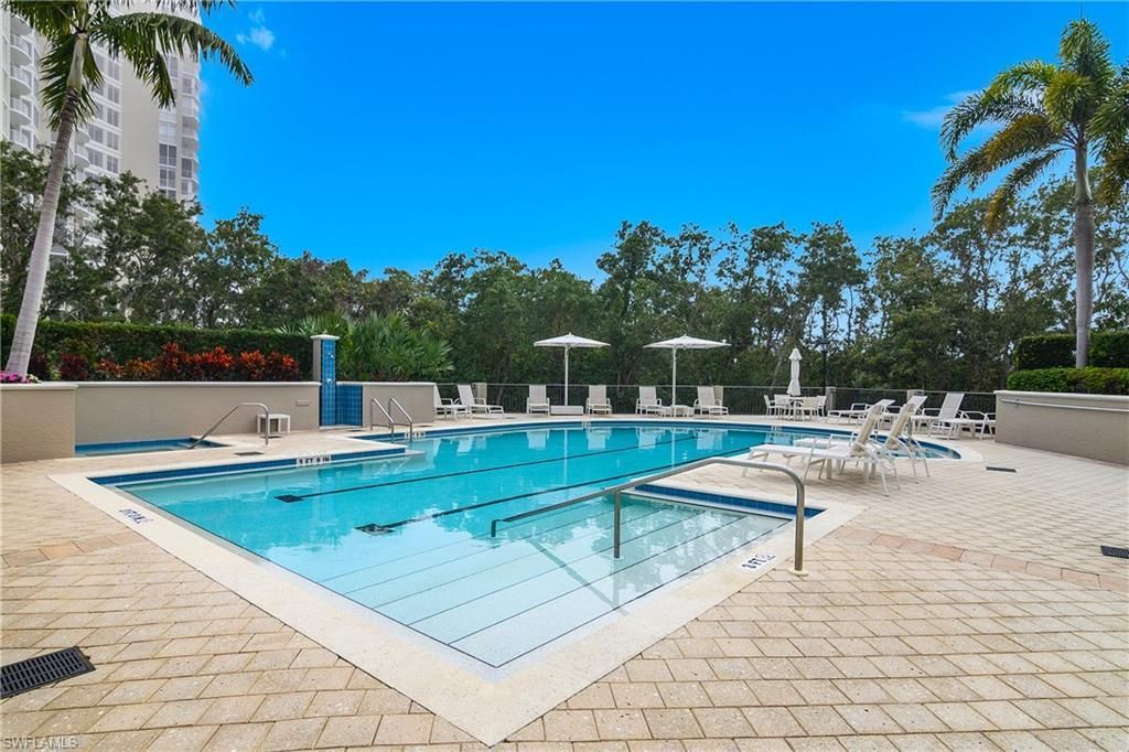 7225 Pelican Bay Blvd, Unit 204, Naples, FL 34108 Photo