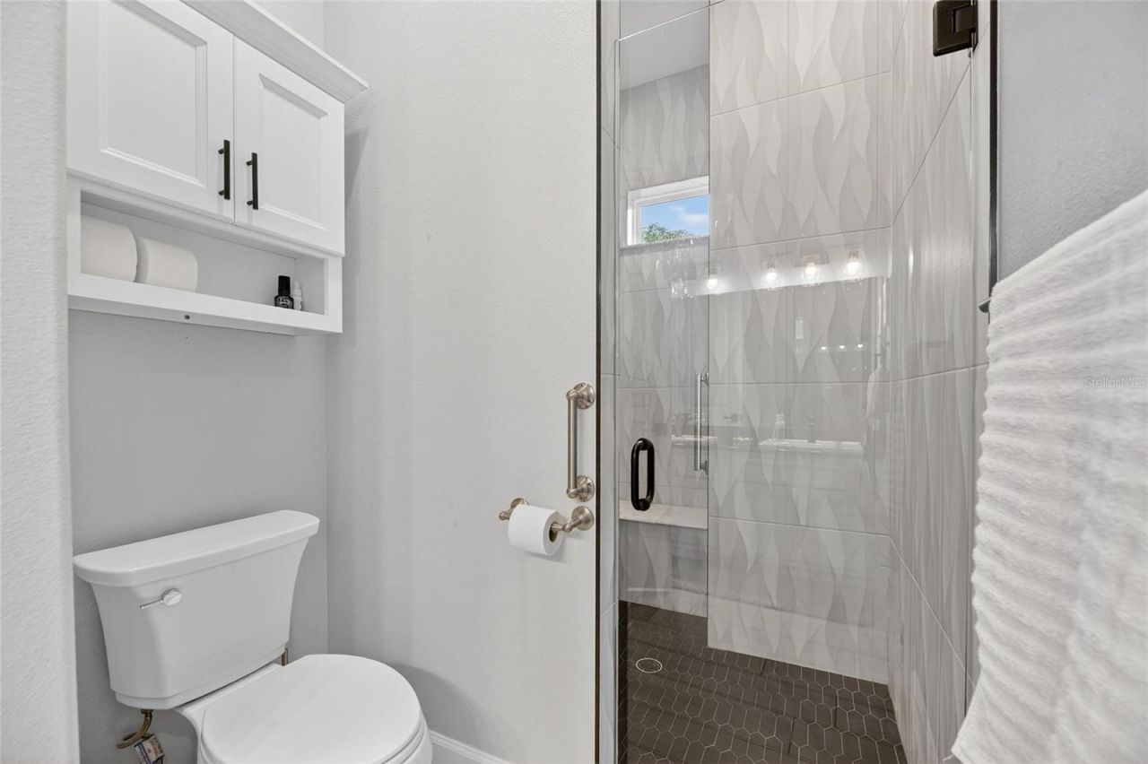 3287 Red Tail Hawk Drive, Polk City, FL 33868 Photo