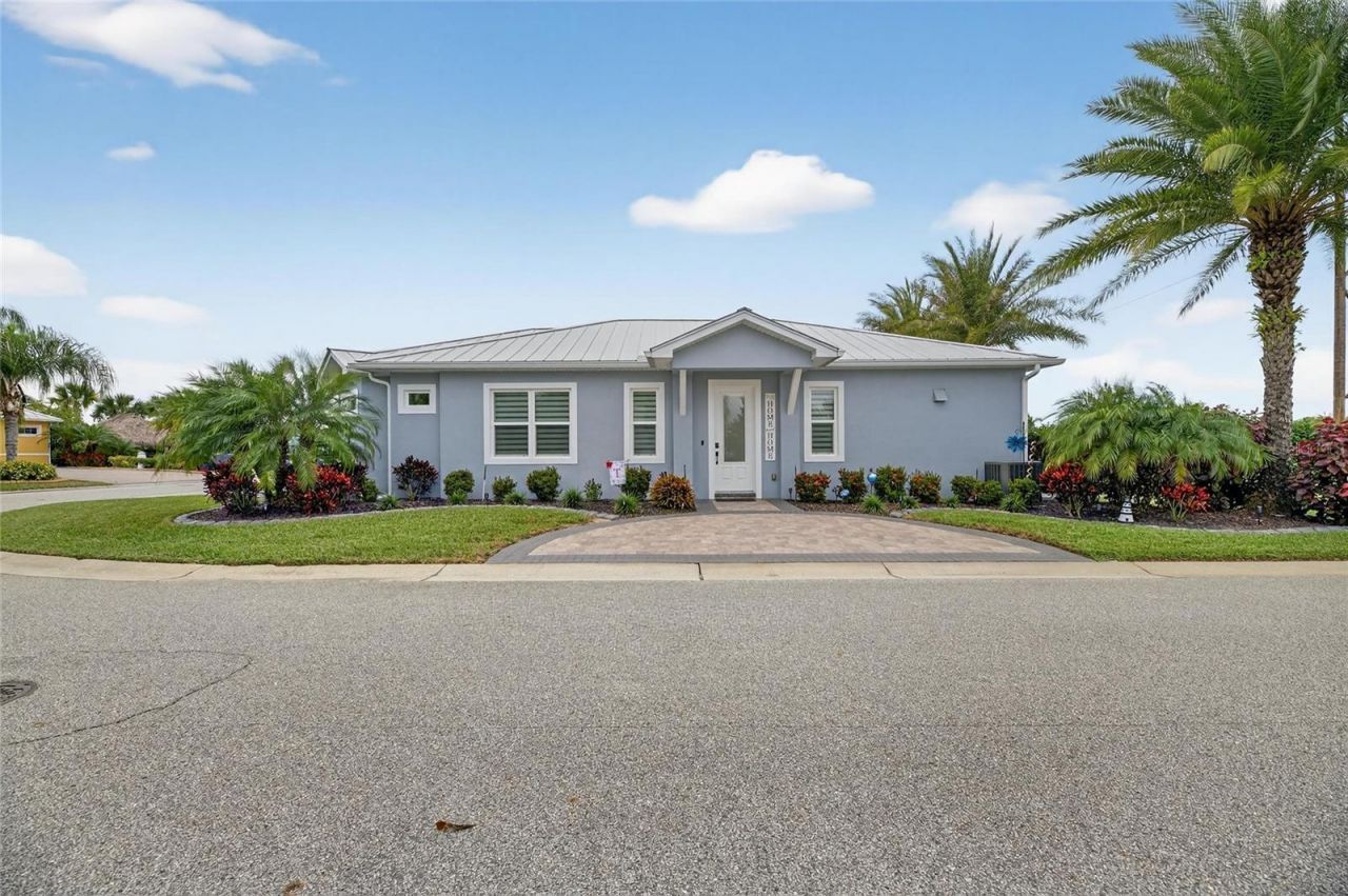 3287 Red Tail Hawk Drive, Polk City, FL 33868 Photo