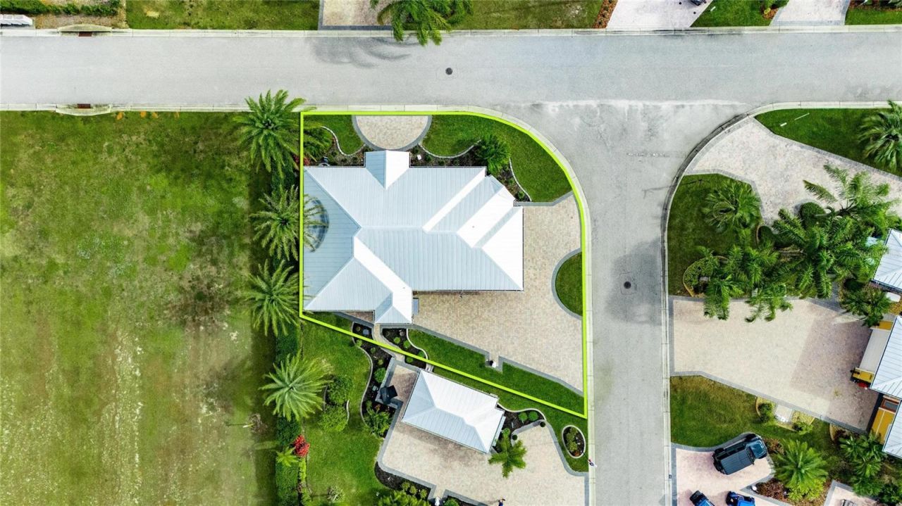 3287 Red Tail Hawk Drive, Polk City, FL 33868 Photo