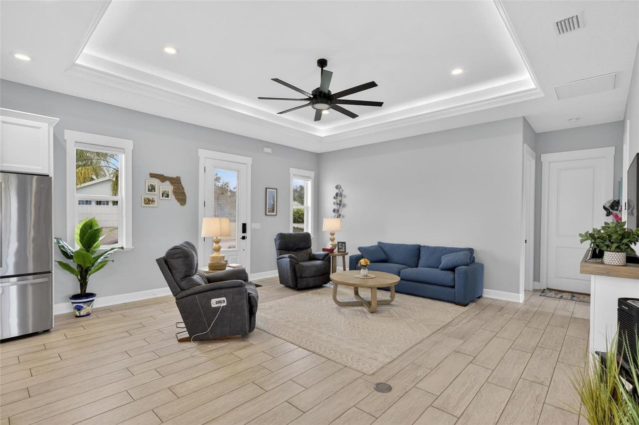 3287 Red Tail Hawk Drive, Polk City, FL 33868 Photo
