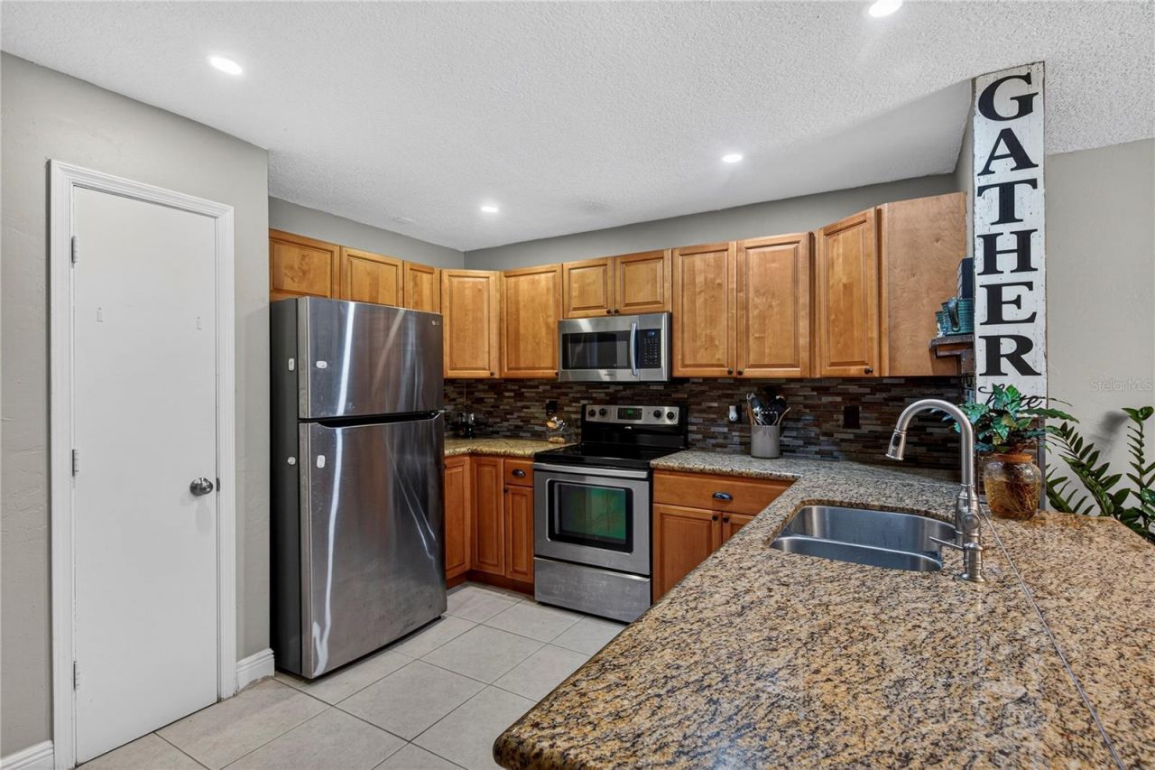 3002 NW 103 Lane, Coral Springs, FL 33065 Photo