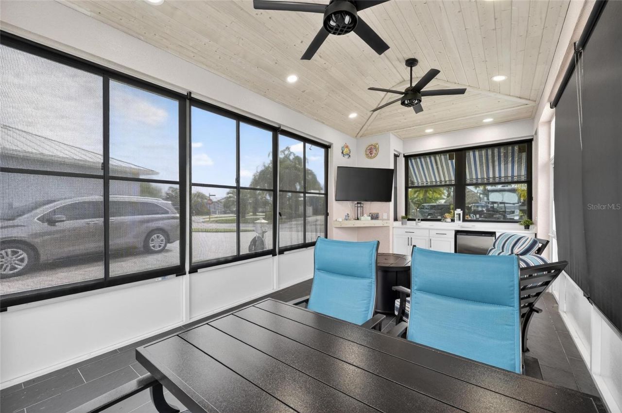 3283 Red Tail Hawk Drive, Polk City, FL 33868 Photo