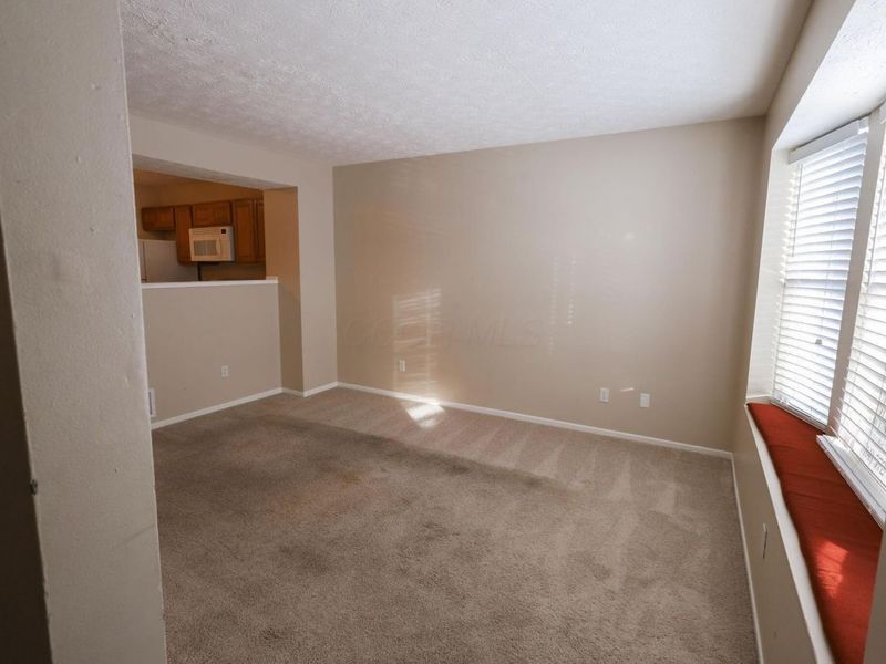 910 Annagladys Drive, Unit G2, Columbus, OH 43085 Photo 2
