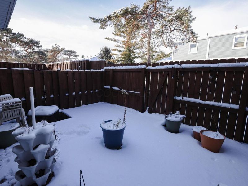 910 Annagladys Drive, Unit G2, Columbus, OH 43085 Photo 24