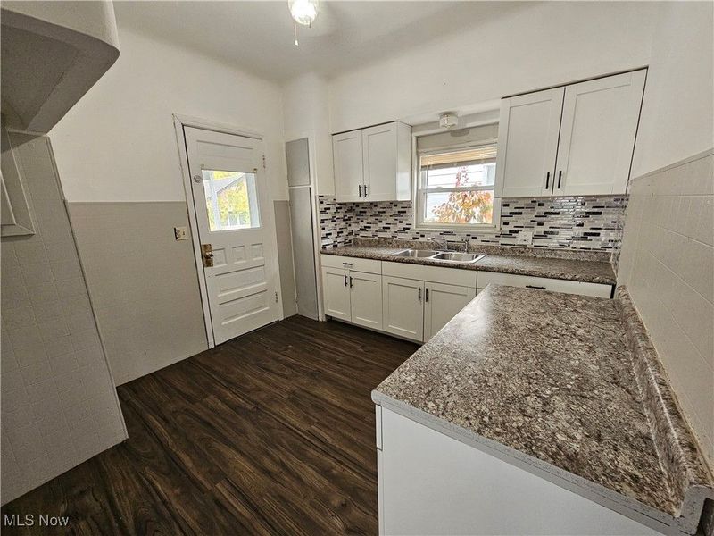 3891 W 21st Street, Cleveland, OH 44109 Photo 16