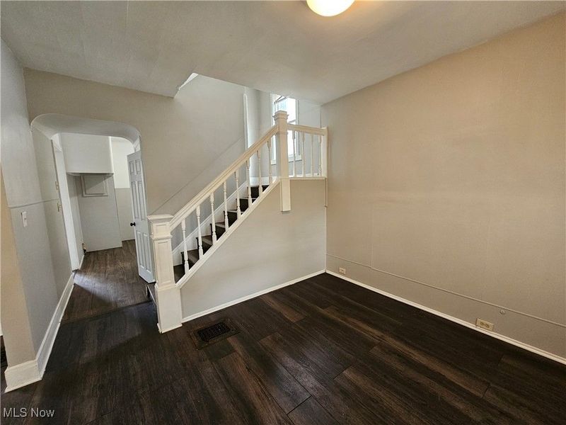 3891 W 21st Street, Cleveland, OH 44109 Photo 4