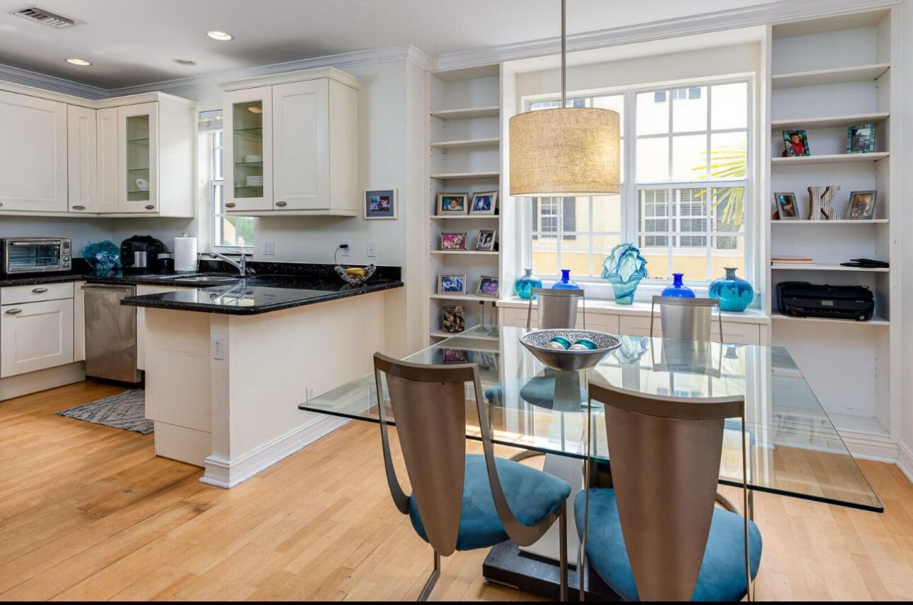 338 Tuxedo Lane, West Palm Beach, FL 33401 Photo