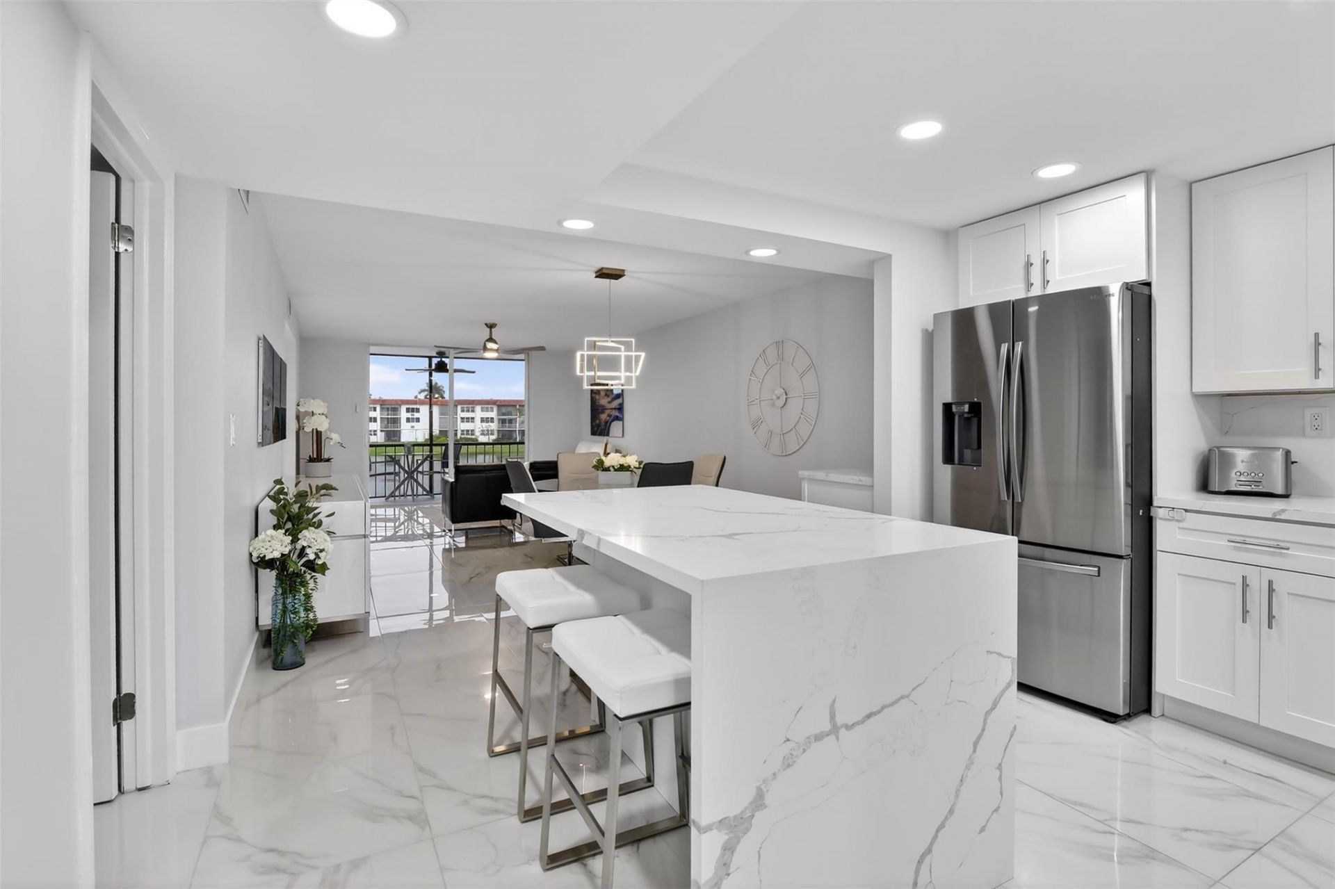 9623 S Hollybrook Lake Drive, Unit 204, Pembroke Pines, FL 33025 Photo