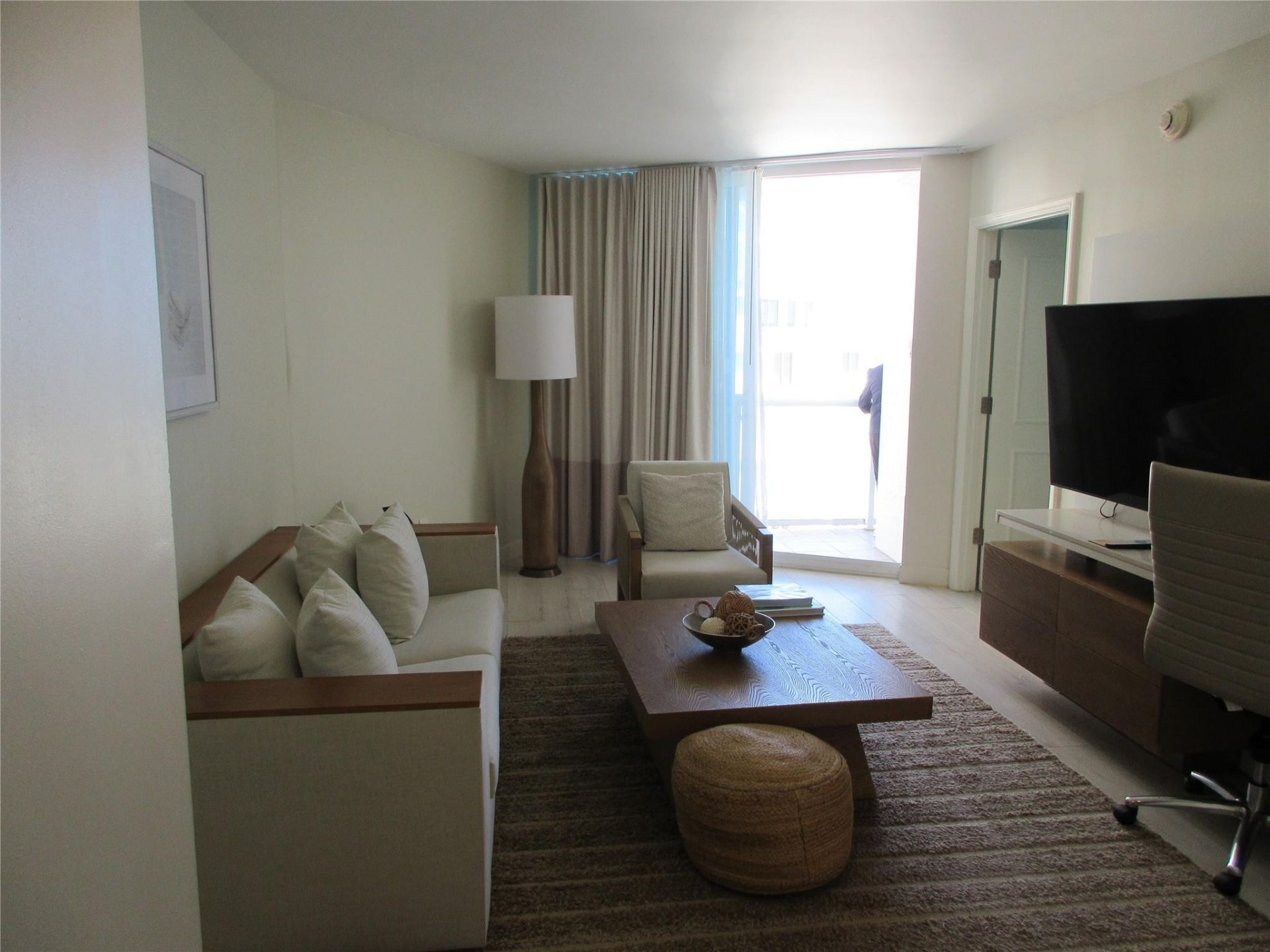 505 N Ft Lauderdale Bch Boulevard, Unit 1914, Fort Lauderdale, FL 33304 Photo