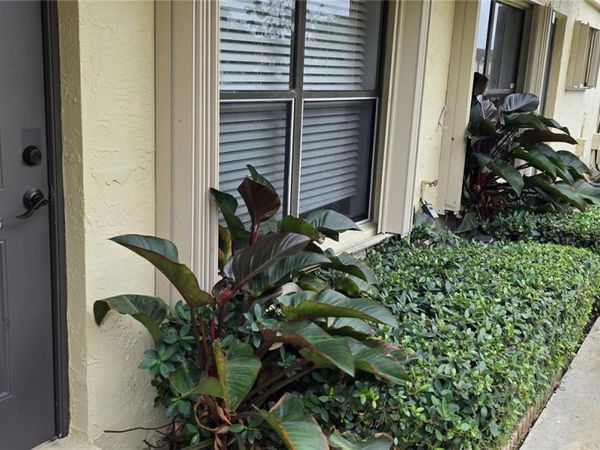 10006 NW 6th St , Unit 101, Pembroke Pines, FL 33024