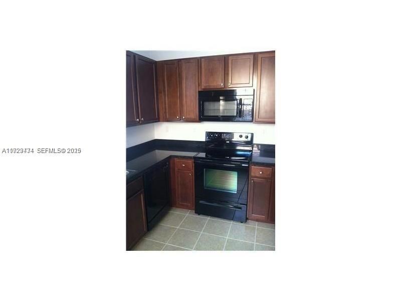 1131 SW 147th Ave, Pembroke Pines, FL 33027 Photo