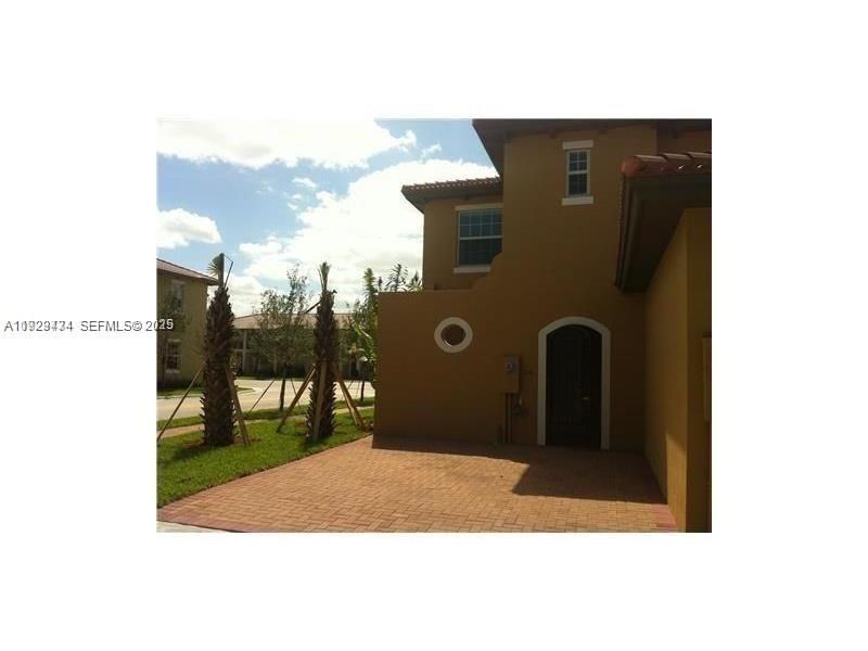 1131 SW 147th Ave, Pembroke Pines, FL 33027 Photo