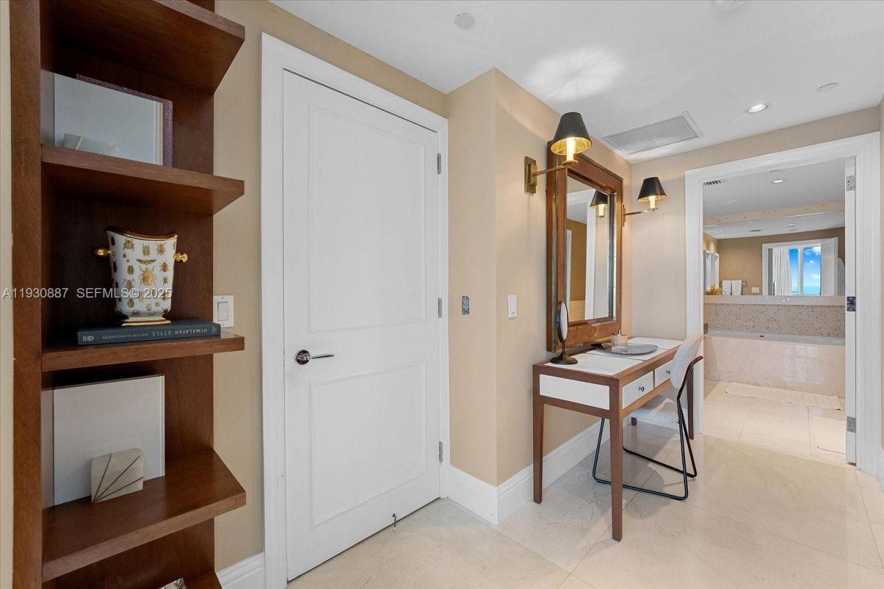 17121 Collins Ave, Unit 1005, Sunny Isles Beach, FL 33160 Photo