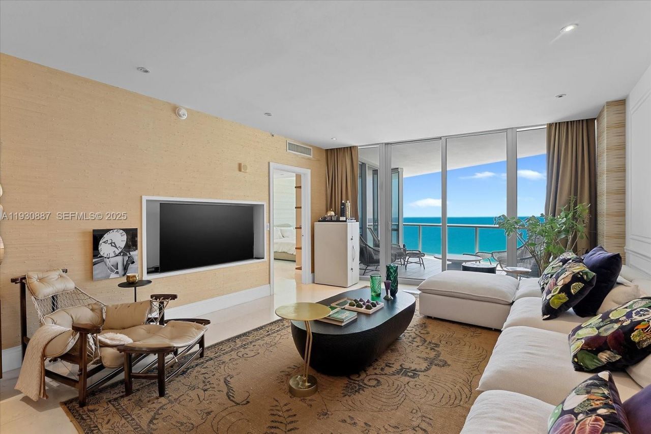 17121 Collins Ave, Unit 1005, Sunny Isles Beach, FL 33160 Photo