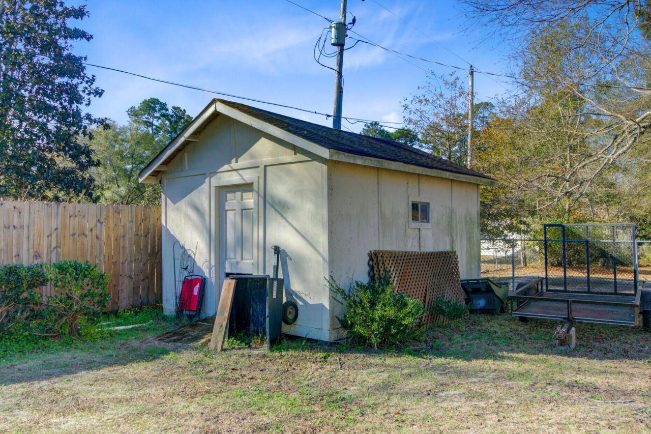 399 Chamblee Road Photo 37