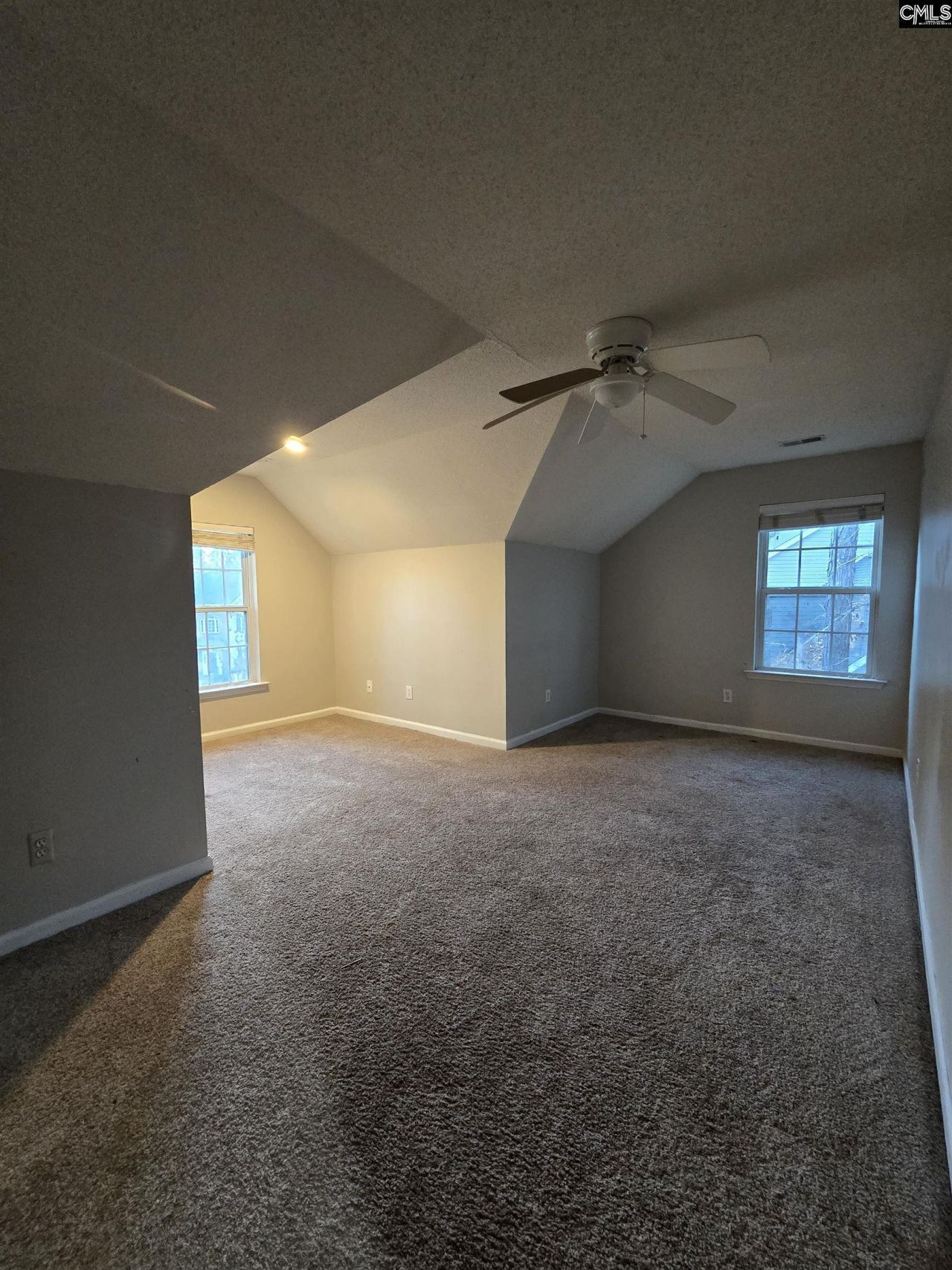 4 Back Bay Court Photo 26