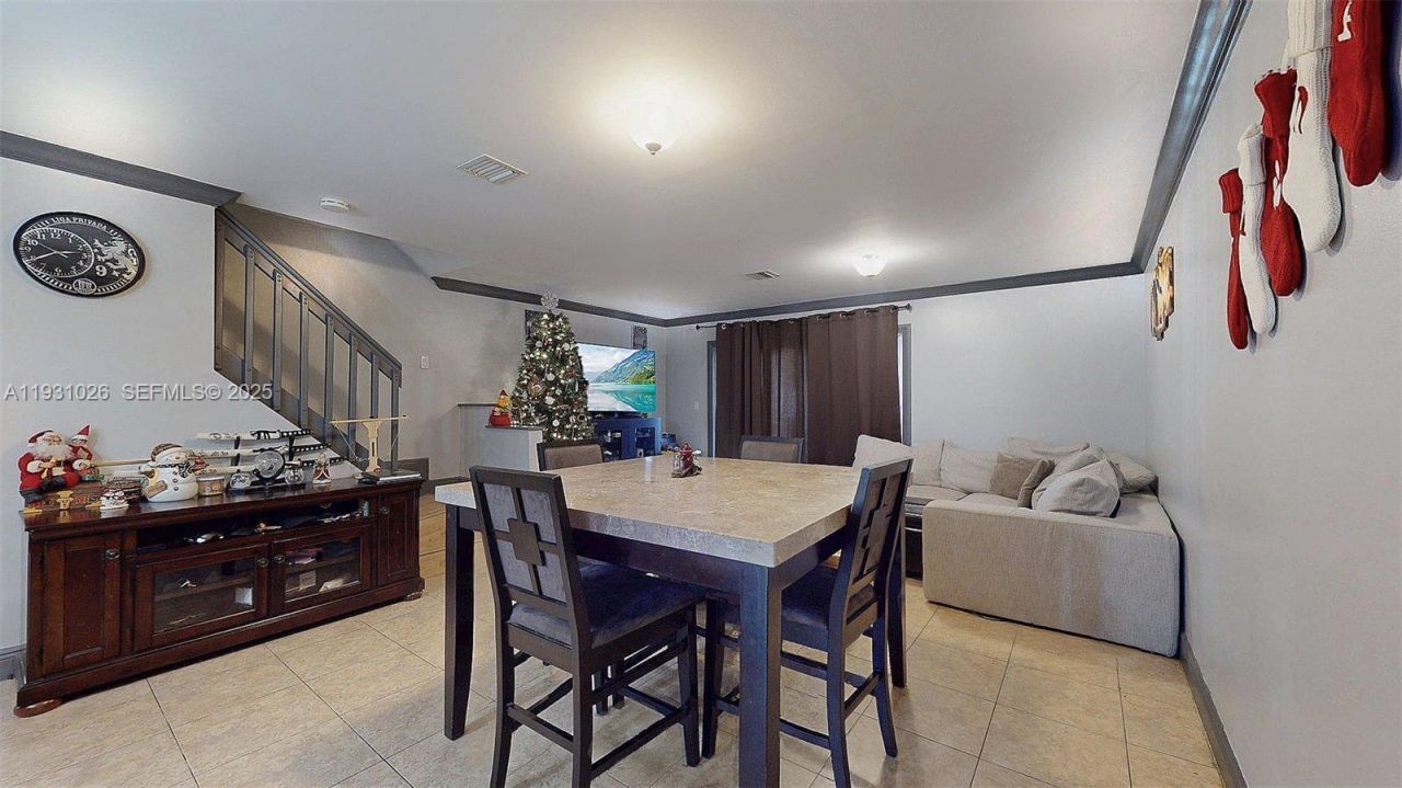 6279 SW 128th Ct, Miami, FL 33183 Photo