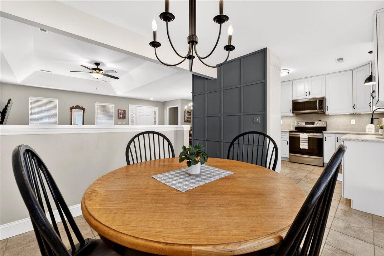 4910 Boykin Drive Photo 18