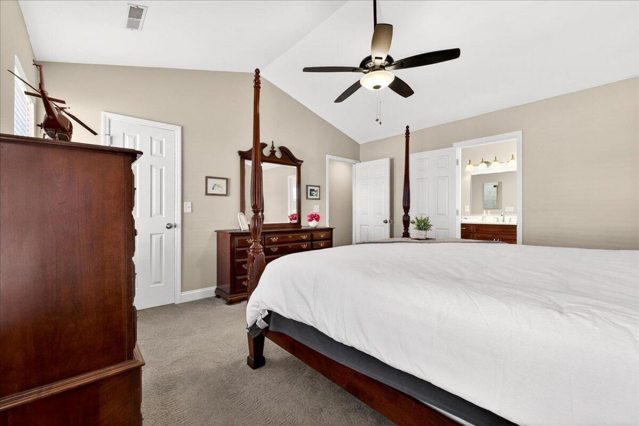 4910 Boykin Drive Photo 22