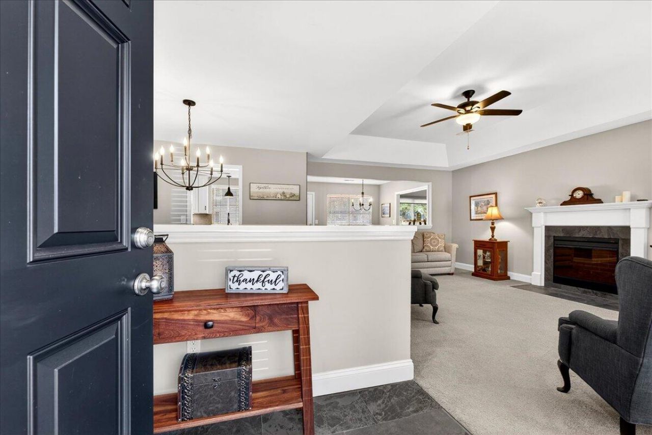 4910 Boykin Drive Photo 4