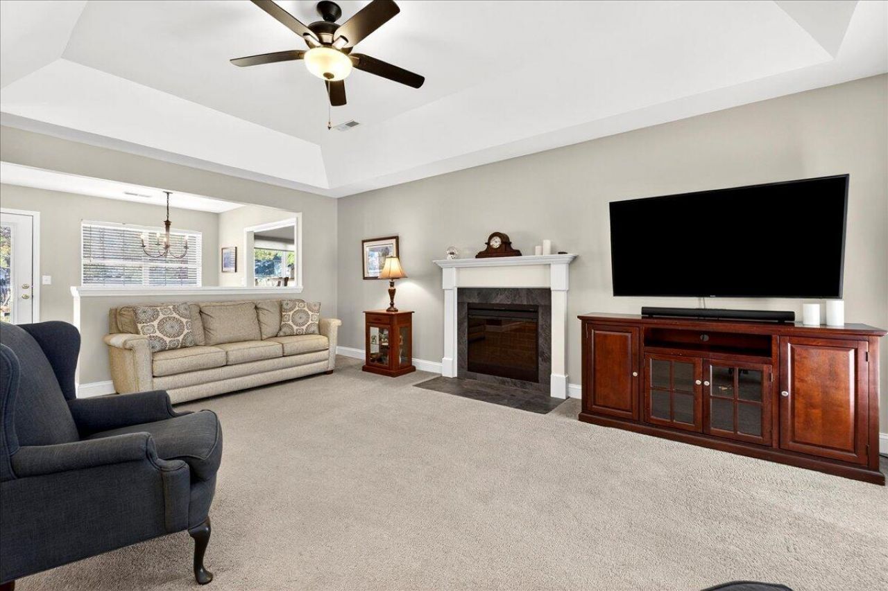 4910 Boykin Drive Photo 5