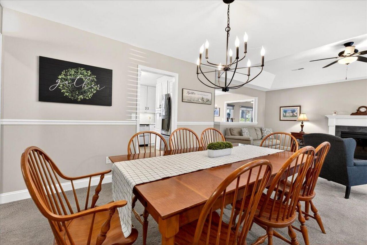 4910 Boykin Drive Photo 9