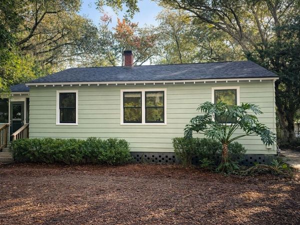 927 NE 7TH AVENUE, GAINESVILLE, FL 32601