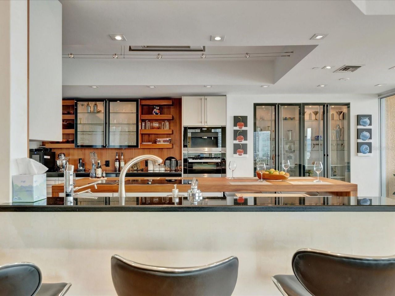 555 5th Avenue Ne, Unit 932, Saint Petersburg, FL 33701 Photo