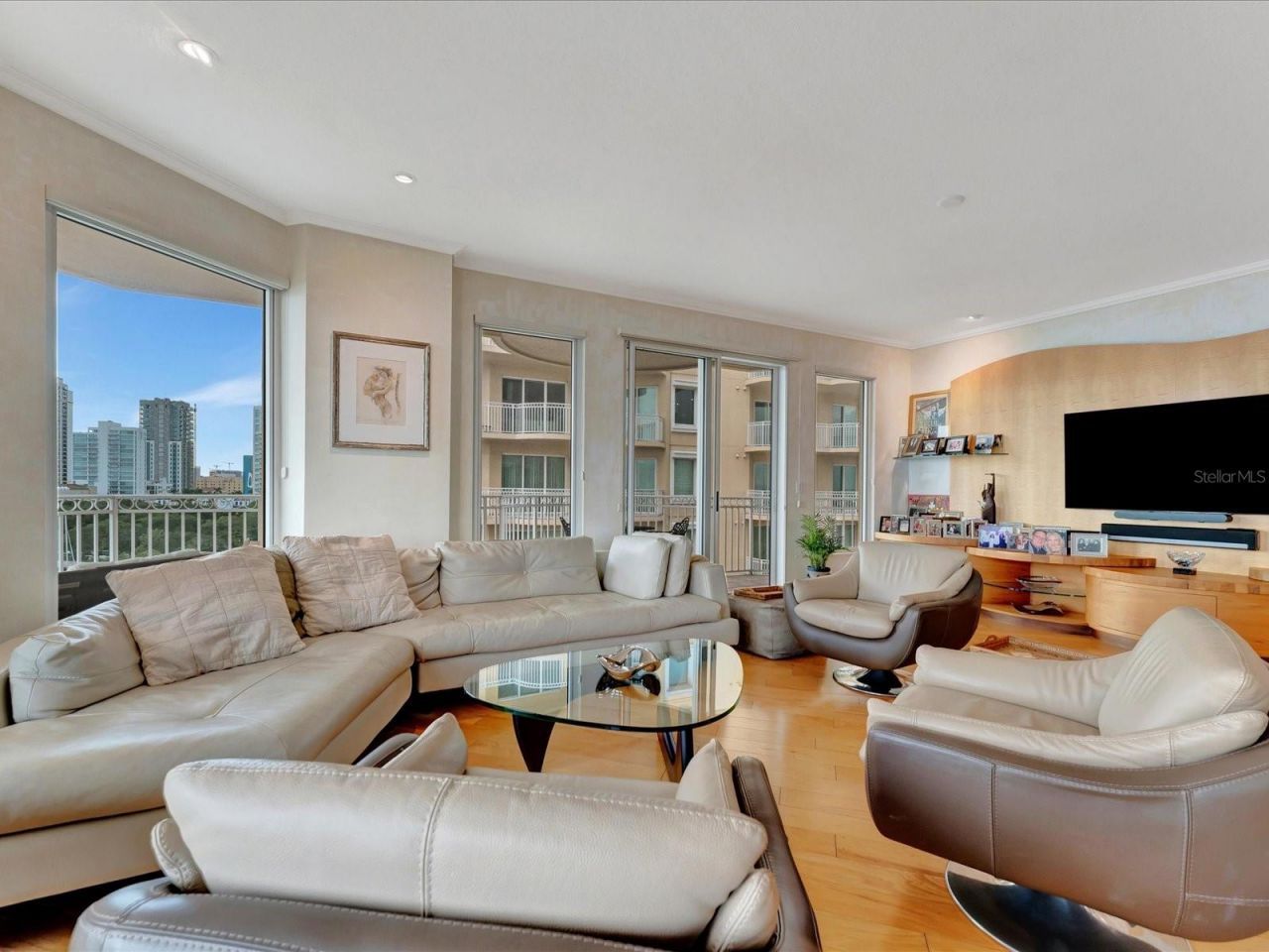 555 5th Avenue Ne, Unit 932, Saint Petersburg, FL 33701 Photo