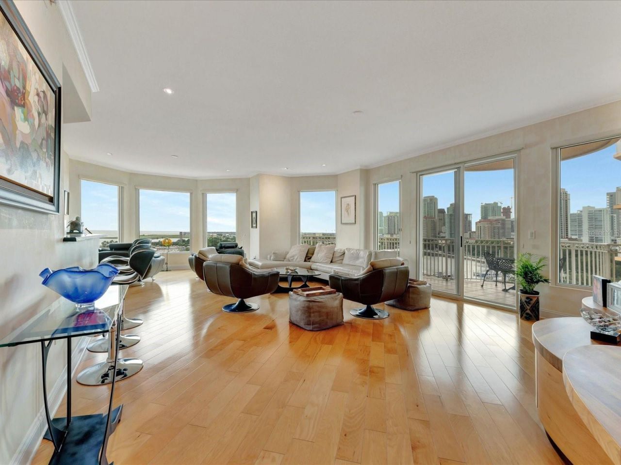 555 5th Avenue Ne, Unit 932, Saint Petersburg, FL 33701 Photo