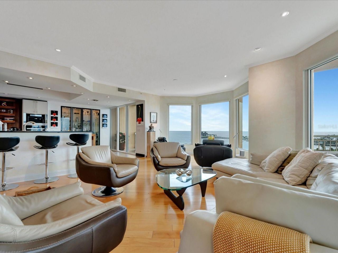 555 5th Avenue Ne, Unit 932, Saint Petersburg, FL 33701 Photo