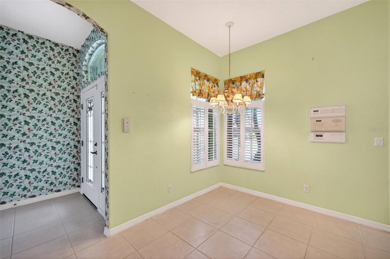 5121 Flagstone Drive, Sarasota, FL 34238 Photo