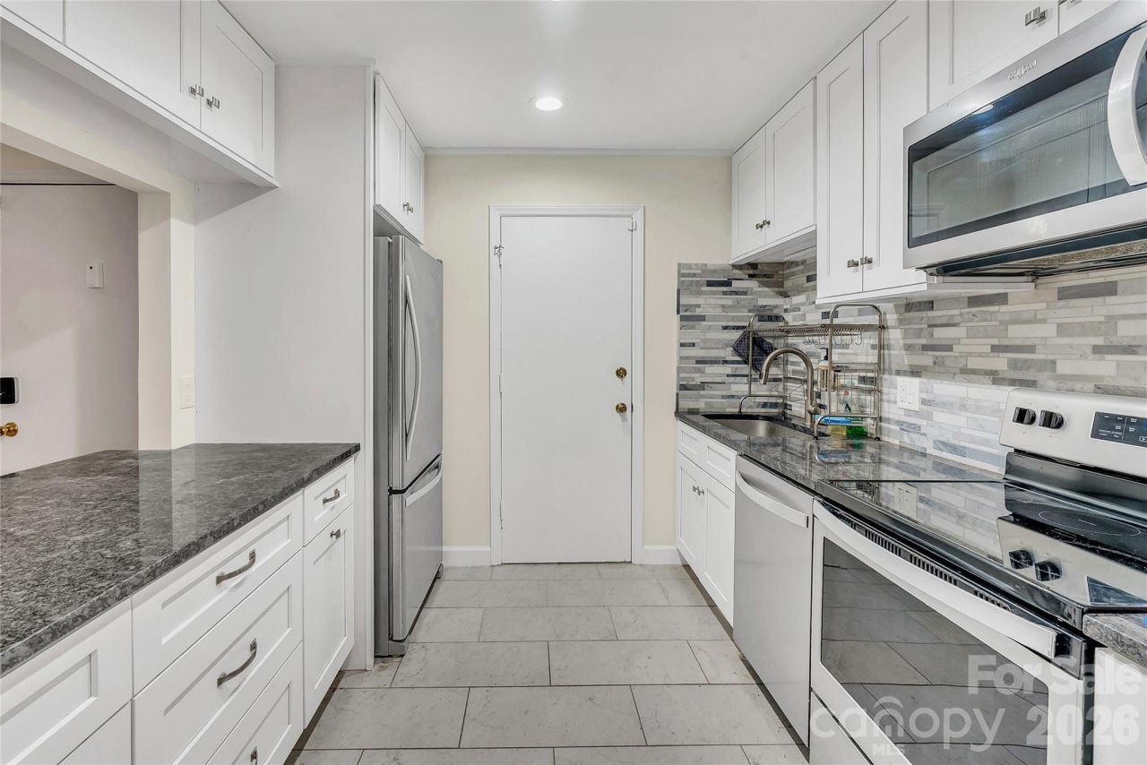 4754 Hedgemore Drive, Charlotte, NC 28209 Main Photo