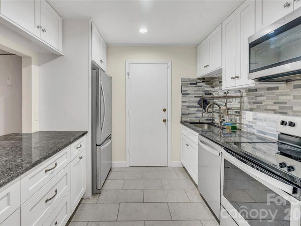 4754 Hedgemore Drive, Charlotte, NC 28209