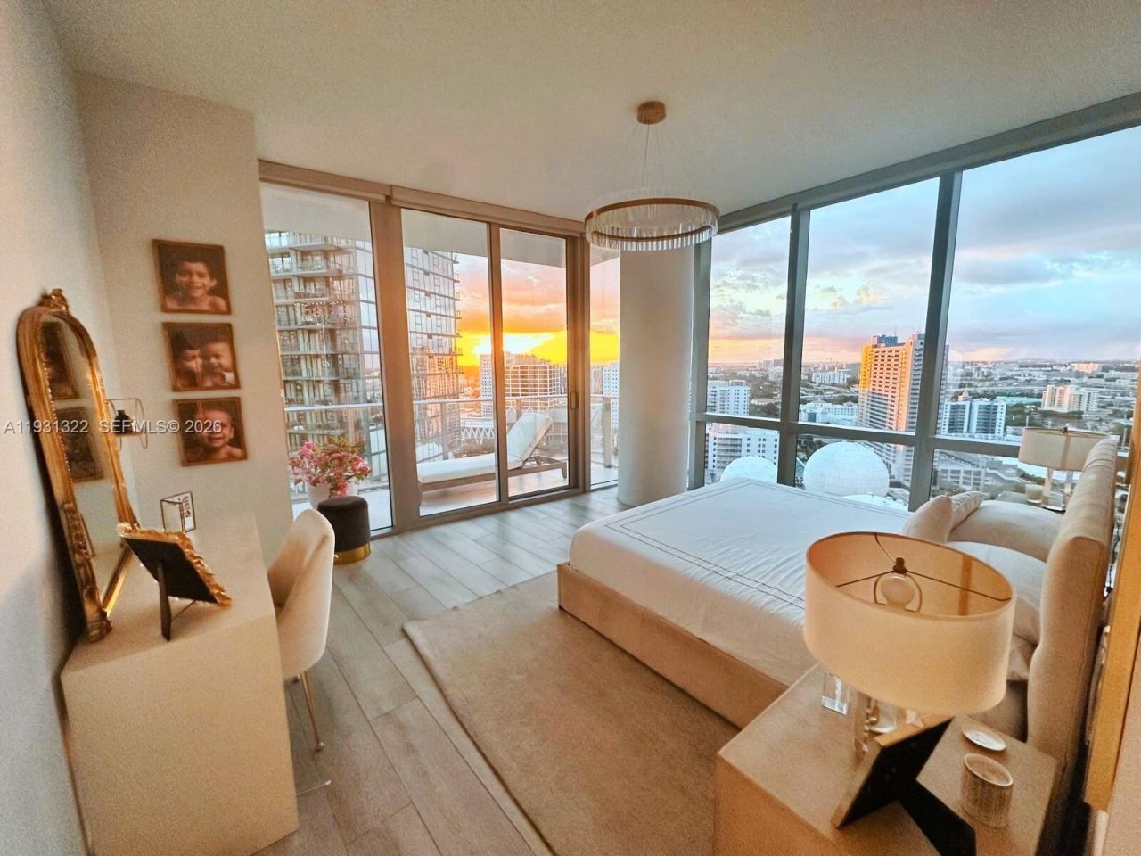 851 NE 1st Ave, Unit 2212, Miami, FL 33132 Photo