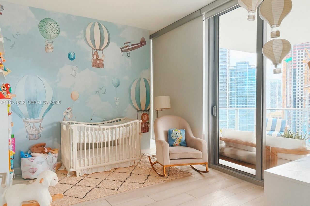 851 NE 1st Ave, Unit 2212, Miami, FL 33132 Photo