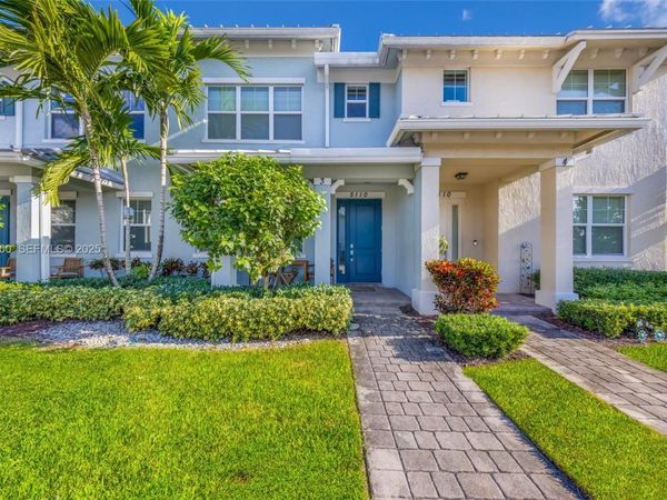 5110 Eucalyptus Dr, Unit 3, Hollywood, FL 33021