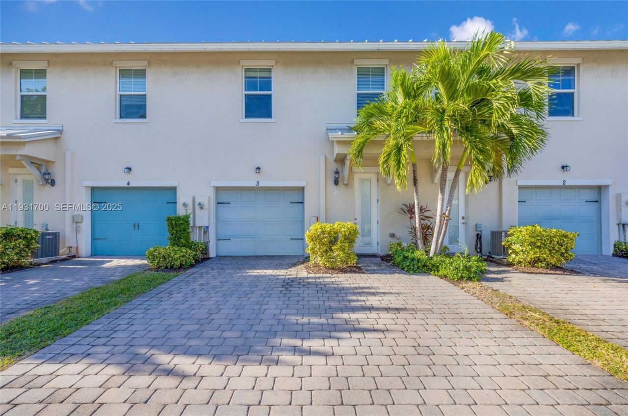 5110 Eucalyptus Dr, Unit 3, Hollywood, FL 33021 Photo