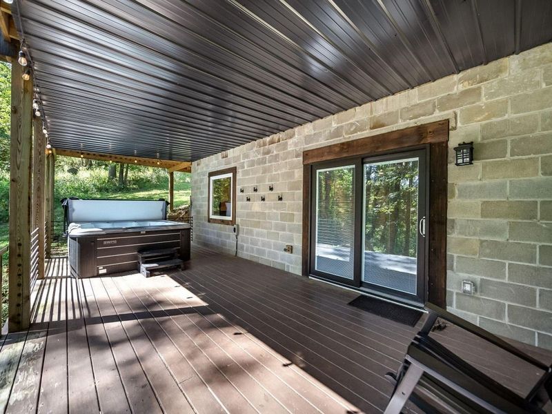 12089 Cantwell Cliffs Road, Rockbridge, OH 43149 Photo 49