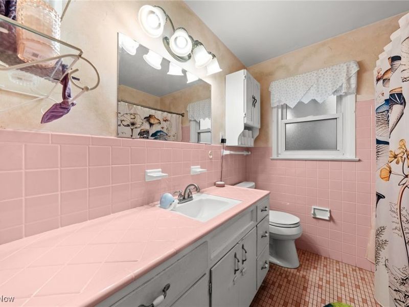 866 Elmwood Avenue, Wickliffe, OH 44092 Photo 15