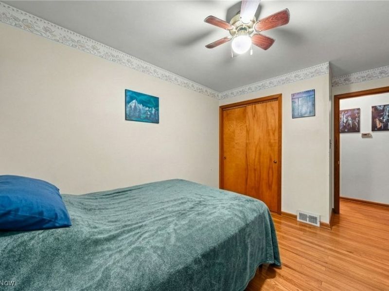 866 Elmwood Avenue, Wickliffe, OH 44092 Photo 19