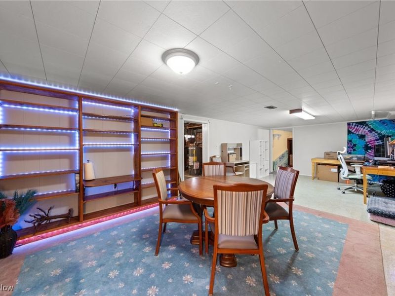 866 Elmwood Avenue, Wickliffe, OH 44092 Photo 24