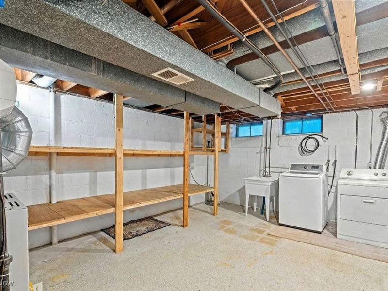 866 Elmwood Avenue, Wickliffe, OH 44092 Photo 28