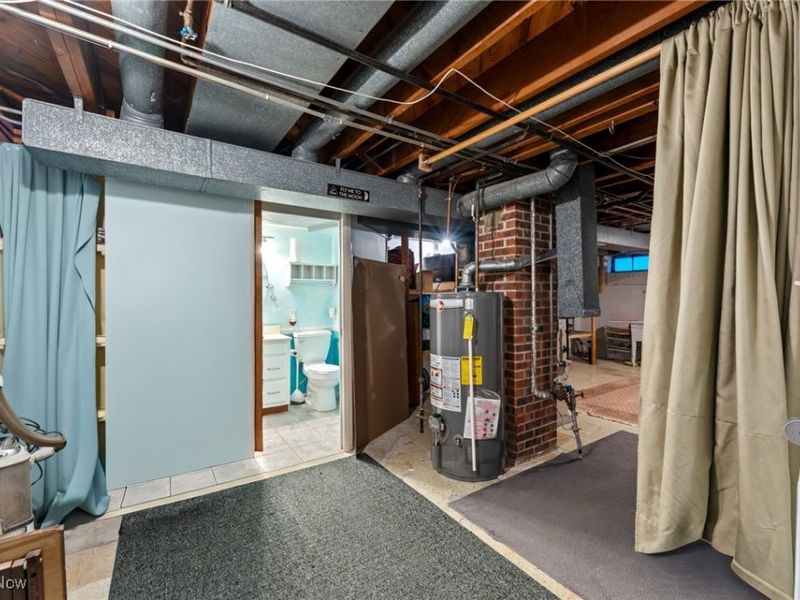 866 Elmwood Avenue, Wickliffe, OH 44092 Photo 30