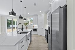 1418 Hyman Ln. photo 4