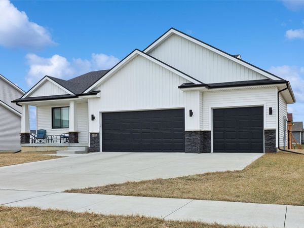 421 Wicker Drive, Huxley, IA 50124