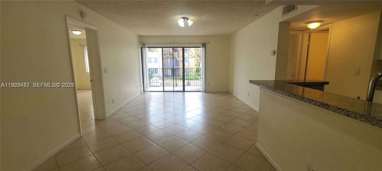 9022 W Atlantic Blvd, Unit 222, Coral Springs, FL 33071 Photo