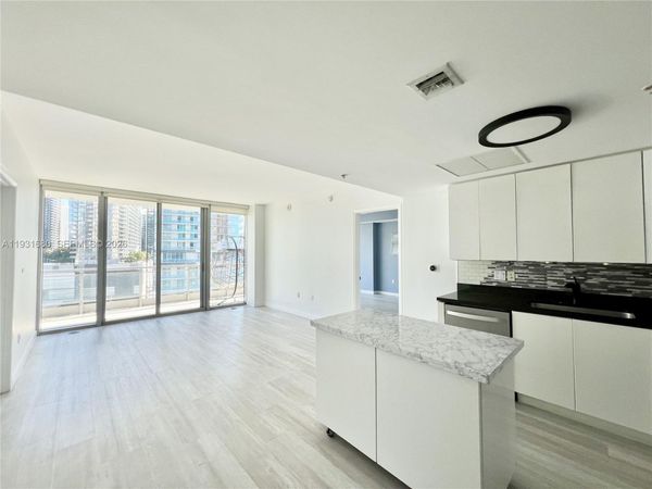 92 SW 3rd St, Unit 1503, Miami, FL 33130